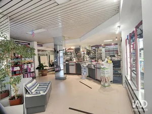 Local d’activité à MENNECY (91540)