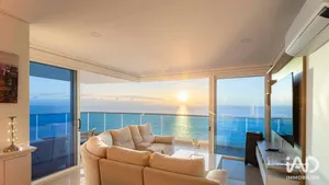 Appartement à VALLAURIS (06220)