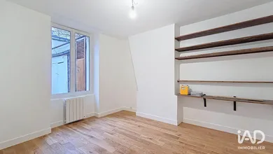 Apartment in PARIS (75020)