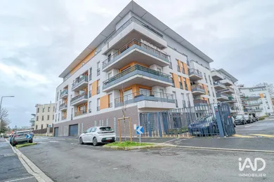 Apartment in SAINT-OUEN-L'AUMÔNE (95310)