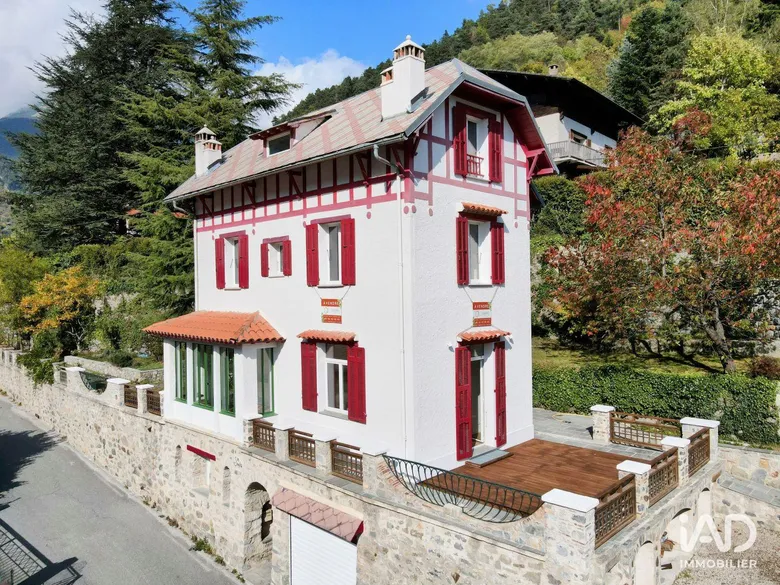 Maison 6 pièces 167 m² · à Saint-Martin-Vésubie · 167 m² · 485 000 €