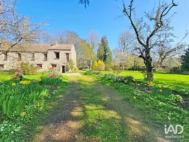Maison de campagne à THOIRY (78770)