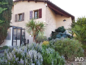 Commercial walls in BOURRET (82700)