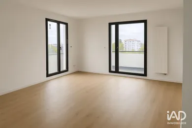 Apartment in SAINT-DENIS (93200)