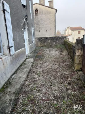 Maison à BIEUJAC (33210)
