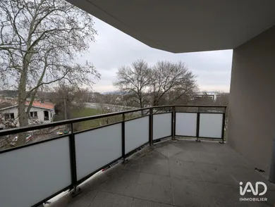 Apartment in COLOMIERS (31770)