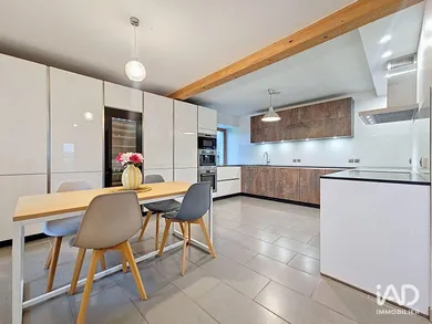 Maison à VALLEIRY (74520)