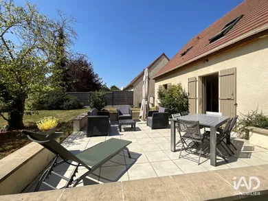 Maison à DAMMARTIN-EN-SERVE (78111)