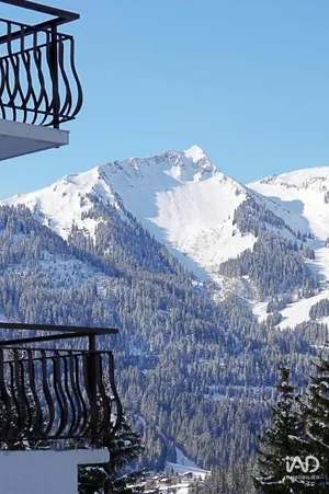 Hotel restaurant in CHÂTEL (74390)