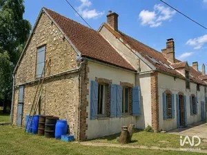 House in PIFFONDS (89330)