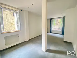 Apartment in PARIS (75018)