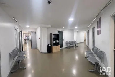 Local d’activité à MONTREUIL (93100)