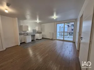 Appartement à CHAVILLE (92370)