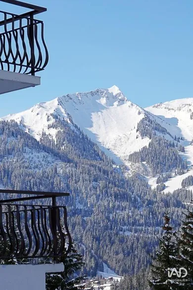 Hôtel-restaurant à CHÂTEL (74390)