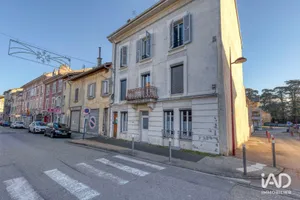 Appartement à RIVES (38140)