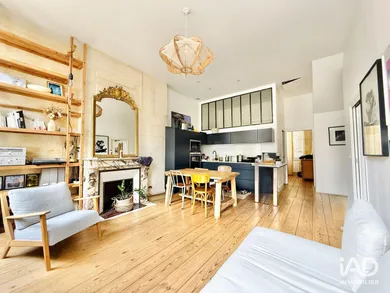 Apartment in BORDEAUX (33000)