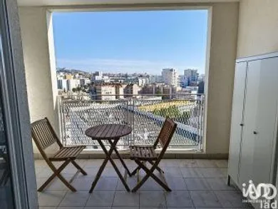 Appartement à MARSEILLE (13003)