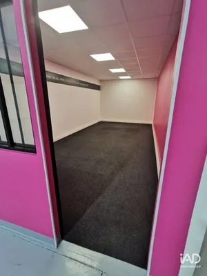 Local d’activité à BRIE-COMTE-ROBERT (77170)