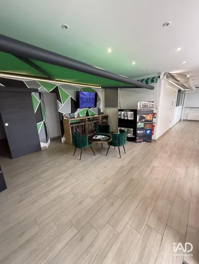 Commercial in PROVINS (77160)
