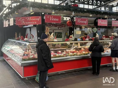 Commercial in PARIS (75018)