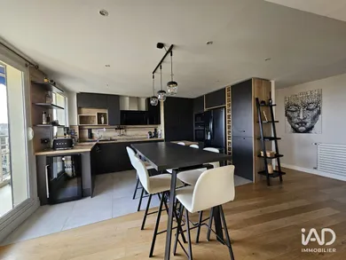 Appartement à SAINT-GERMAIN-EN-LAYE (78100)