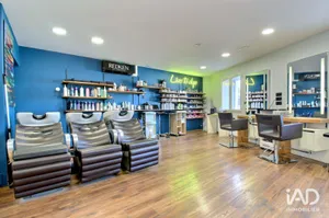 Boutique/Local commercial à CABRIÈS (13480)