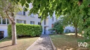 Appartement à ISSY-LES-MOULINEAUX (92130)