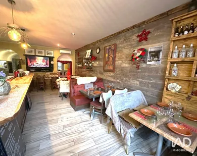 Bar-brasserie in ROQUEBRUNE-SUR-ARGENS (83520)