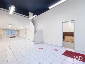 Commercial walls in LYON (69003)