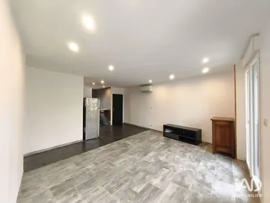 Appartement à THÉZAN LÈS BÉZIERS (34490)