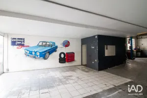 Commercial walls in CLERMONT-FERRAND (63000)