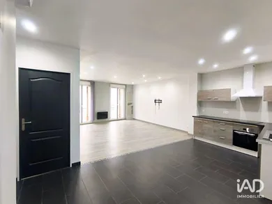 Appartement à THÉZAN LÈS BÉZIERS (34490)