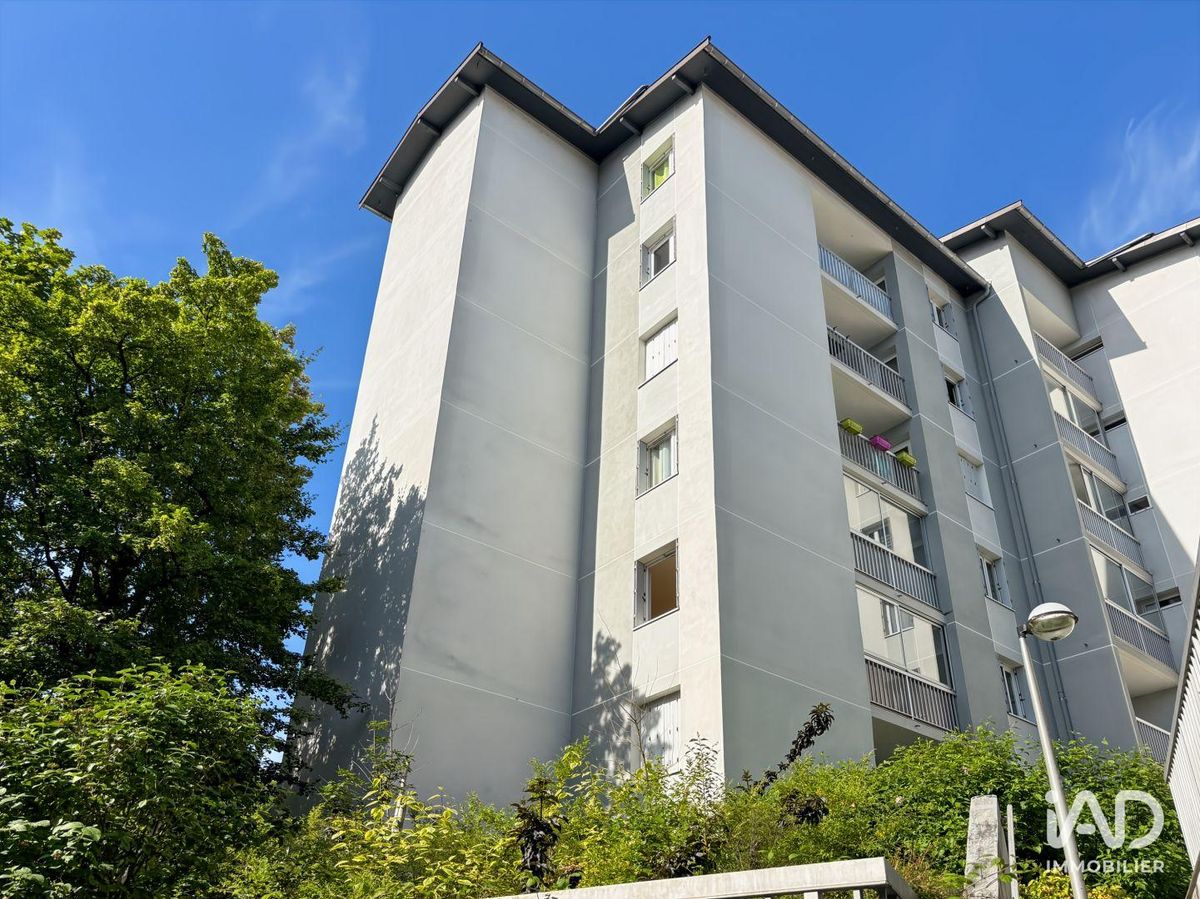 appartement à Quintal