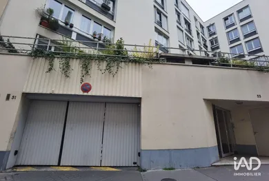 Parking in PARIS (75020)