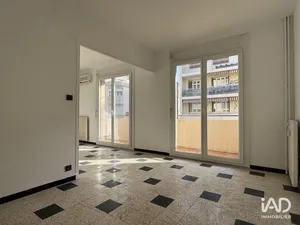 Apartment in TOULON (83200)