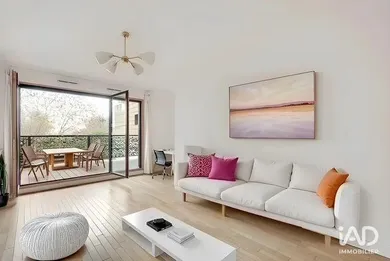 Appartement à SÈVRES (92310)