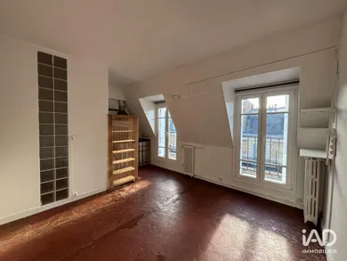 Apartment in PARIS (75006)
