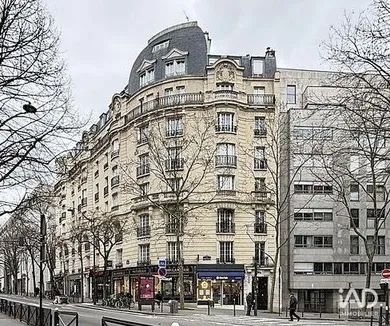 Appartement à PARIS (75020)
