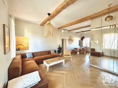 Appartement à SAINT-RAPHAËL (83700)