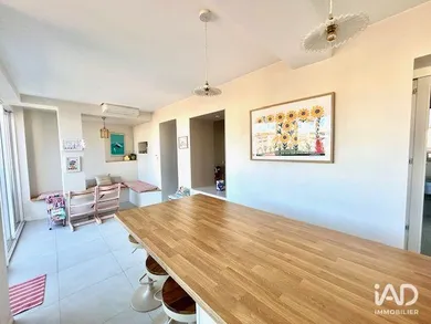 Apartment in SAINT-RAPHAËL (83700)