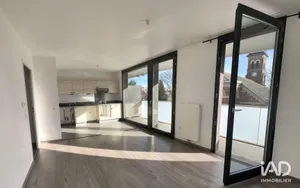 Apartment in LILLE (59800)