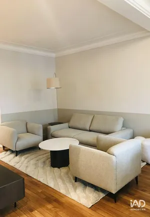 Appartement à PARIS (75016)