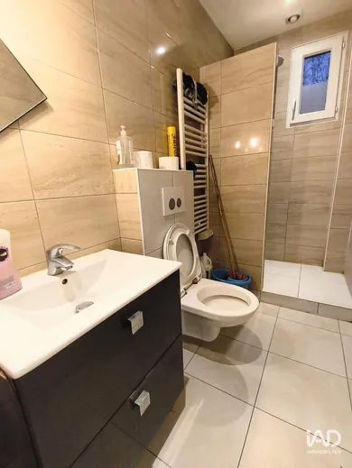 Appartement à AUBERVILLIERS (93300)