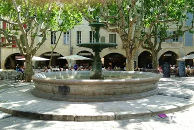 Restaurant à UZÈS (30700)