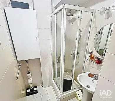 Apartment in MONTREUIL (93100)