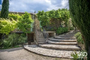 House in SABRAN (30200)