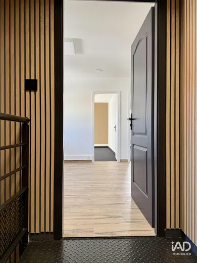 Office in JOUY-AUX-ARCHES (57130)