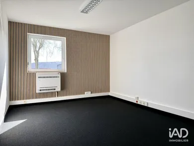 Office in JOUY-AUX-ARCHES (57130)