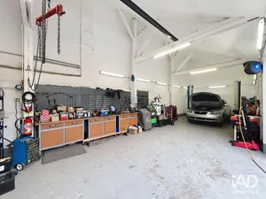 Boutique/Local commercial à BRIE-COMTE-ROBERT (77170)