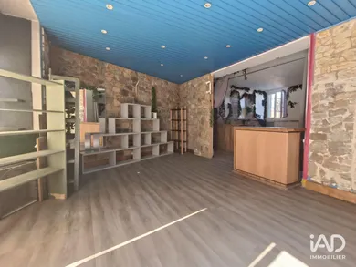 Commercial walls in LE PRÉ-SAINT-GERVAIS (93310)